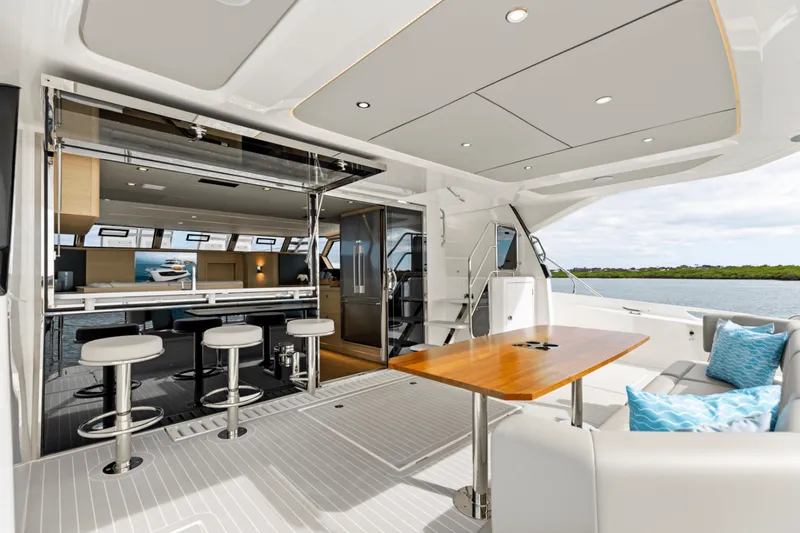 Slide: The Image of Aquila 50 Yacht 2026 - 6007733
