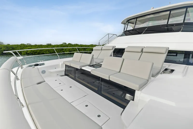 Slide: The Image of Aquila 50 Yacht 2026 - 6007746