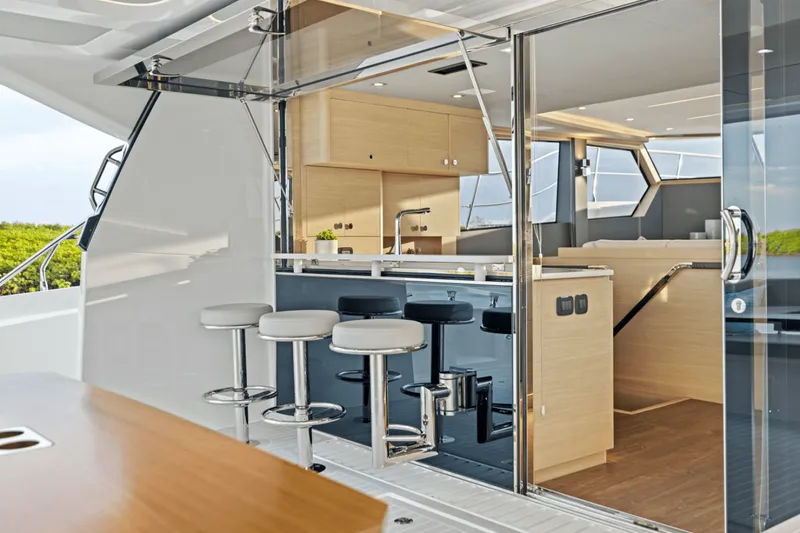 Slide: The Image of Aquila 50 Yacht 2026 - 6007768