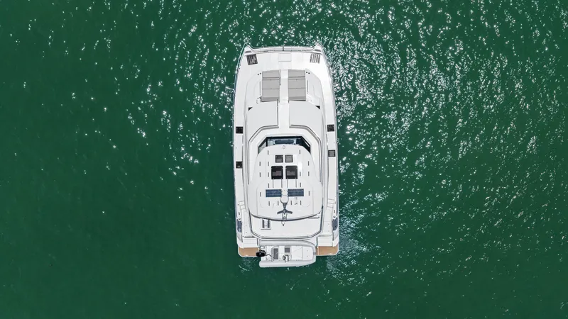 Slide: The Image of Aquila 54 Yacht 2026 - 6205359
