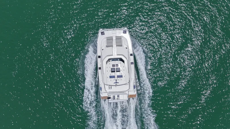 Slide: The Image of Aquila 54 Yacht 2026 - 6205360