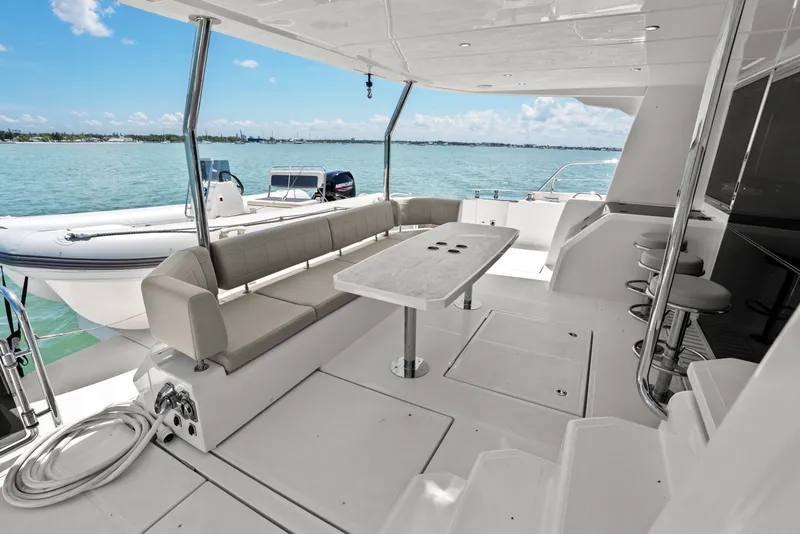 Slide: The Image of Aquila 54 Yacht 2026 - 6205373