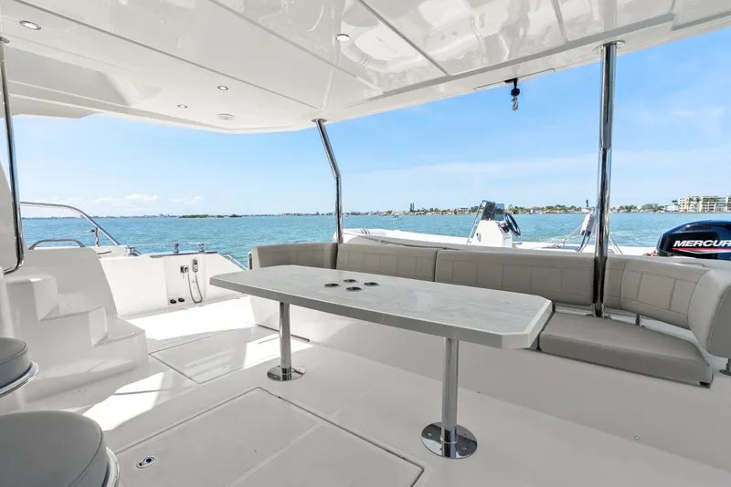 Slide: The Image of Aquila 54 Yacht 2026 - 6205374