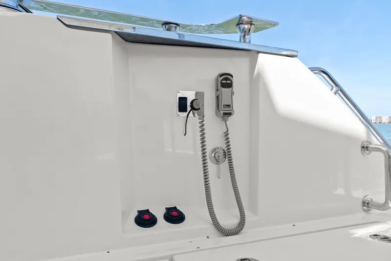 Slide: The Image of Aquila 54 Yacht 2026 - 6205377