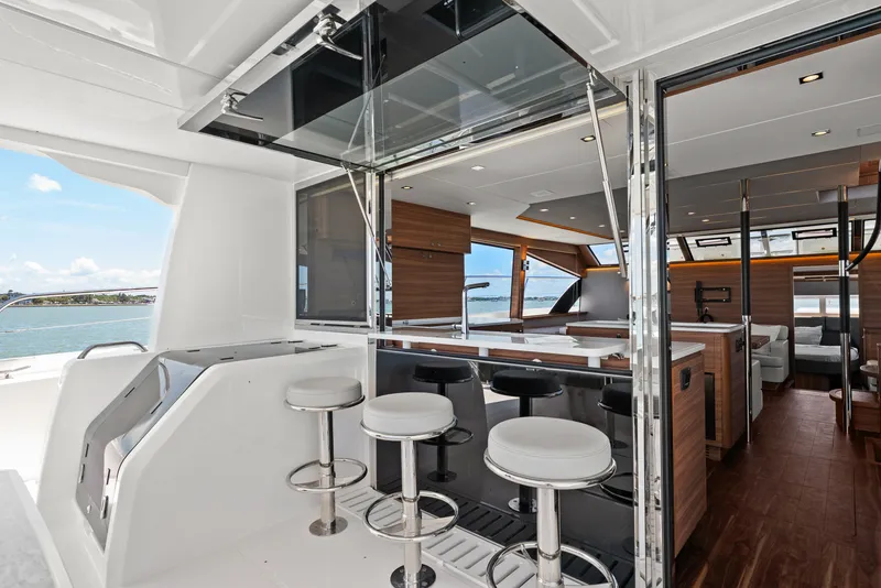 Slide: The Image of Aquila 54 Yacht 2026 - 6205389