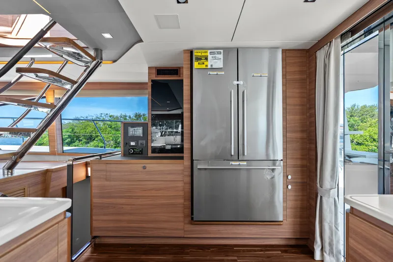 Slide: The Image of Aquila 54 Yacht 2026 - 6205392