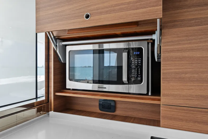 Slide: The Image of Aquila 54 Yacht 2026 - 6205400
