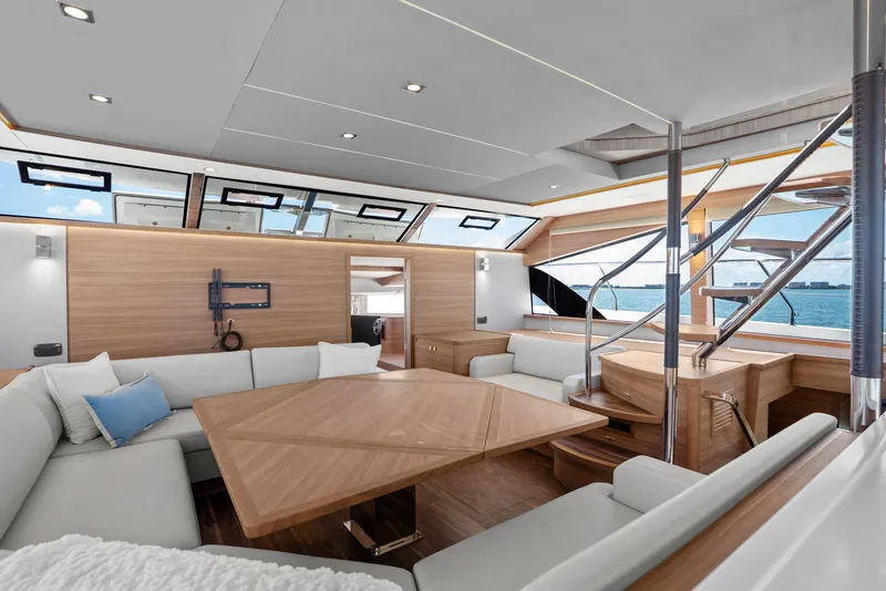 Slide: The Image of Aquila 54 Yacht 2026 - 6205408