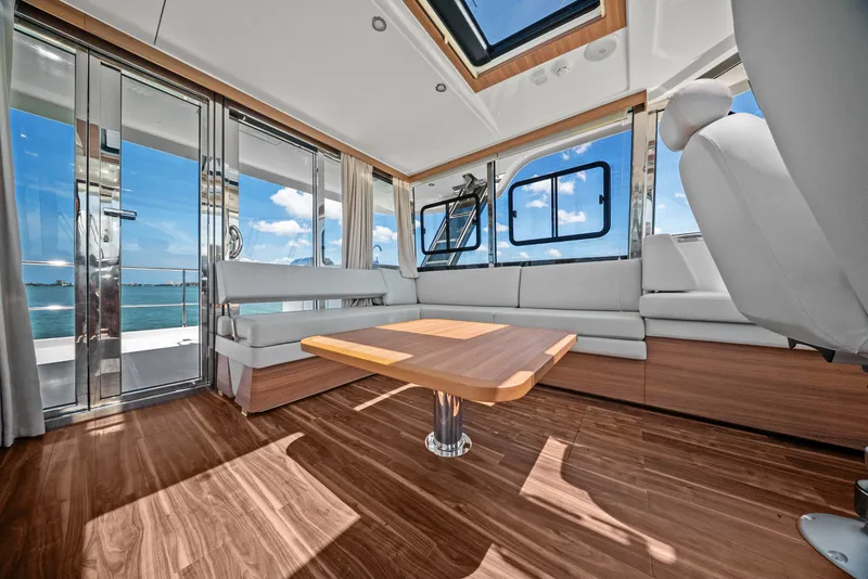 Slide: The Image of Aquila 54 Yacht 2026 - 6205422