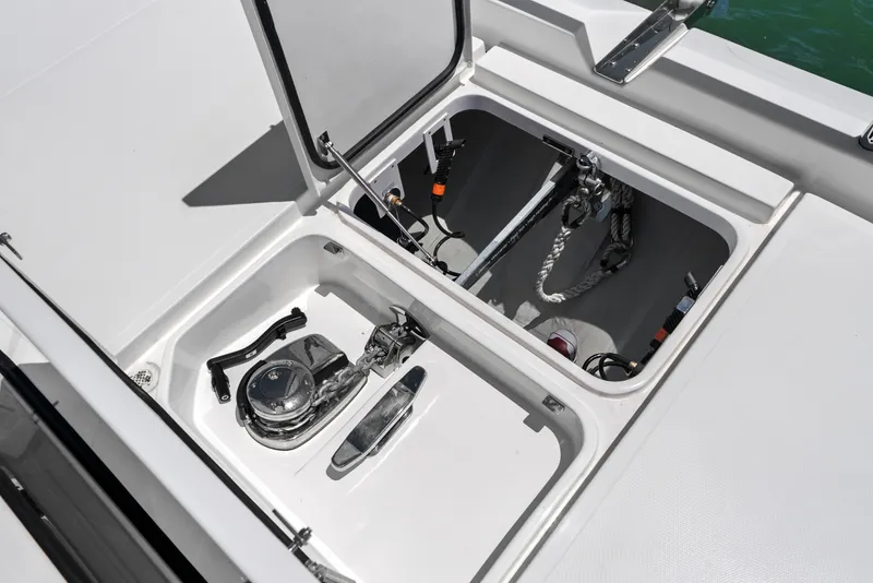Slide: The Image of Aquila 54 Yacht 2026 - 6205425