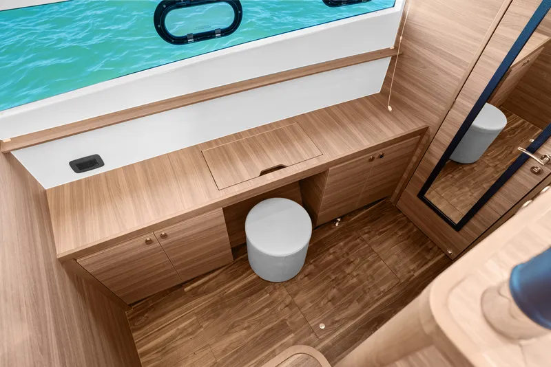 Slide: The Image of Aquila 54 Yacht 2026 - 6205440