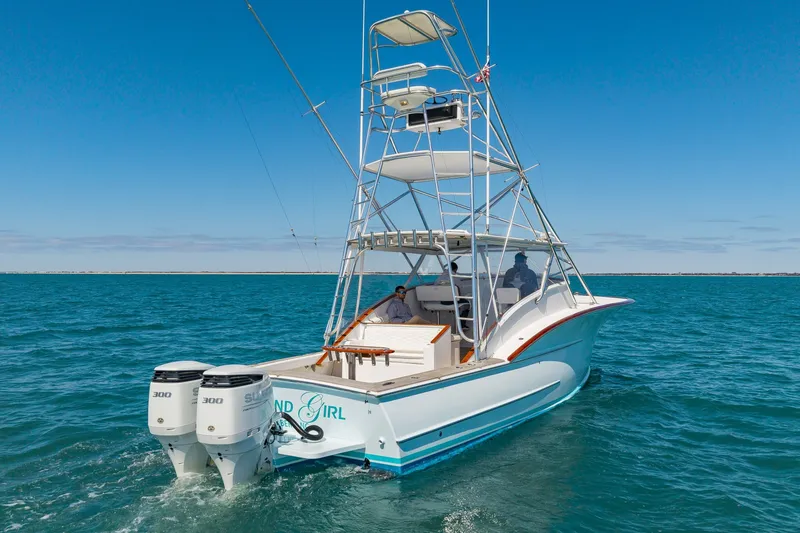 Slide: The Image of Custom Carolina 36 Express 2009 - 6008230