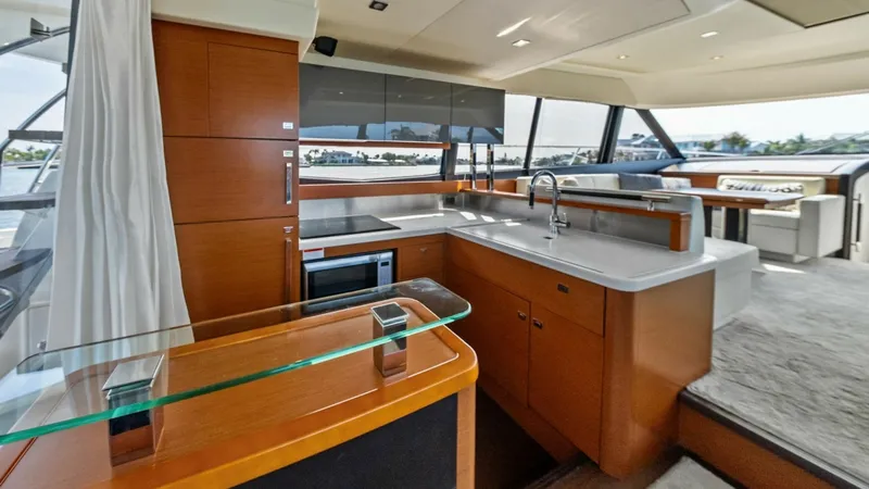 Slide: The Image of 2015 Prestige 550 'Legacy' - 6613472