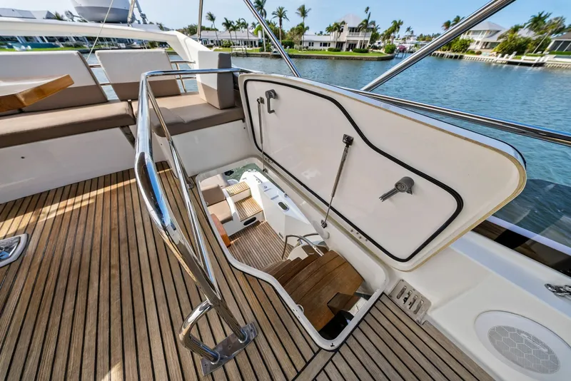 Slide: The Image of 2015 Prestige 550 'Legacy' Flybridge - 6008789