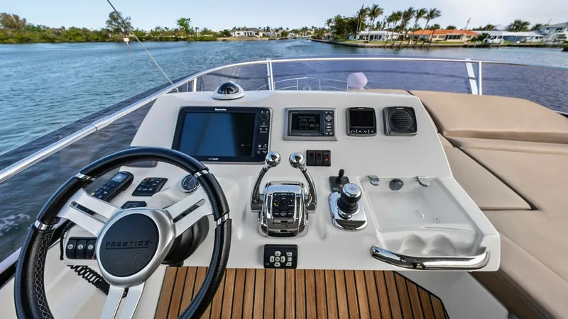 Slide: The Image of 2015 Prestige 550 'Legacy' Flybridge - 6613450