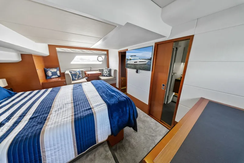 Slide: The Image of 2015 Prestige 550 'Legacy' - 6008814