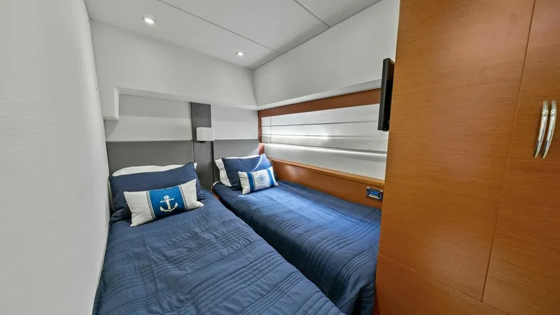 Slide: The Image of 2015 Prestige 550 'Legacy' Guest Stateroom - 6613498