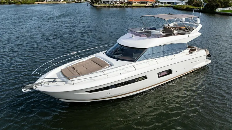 Slide: The Image of 2015 Prestige 550 'Legacy' - 6613517