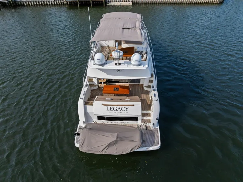 Slide: The Image of 2015 Prestige 550 'Legacy' - 6008882
