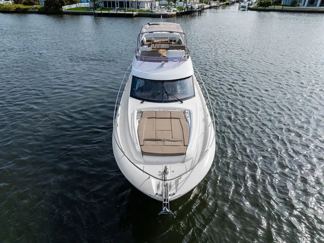 Slide: The Image of Prestige 550 2015 - 86