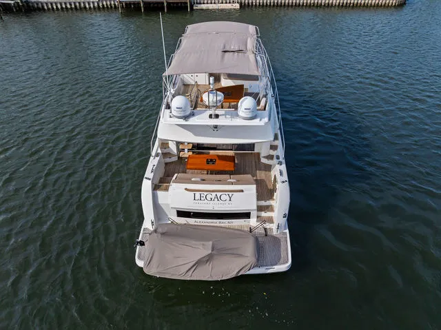 Slide: The Image of Prestige 550 2015 - 88