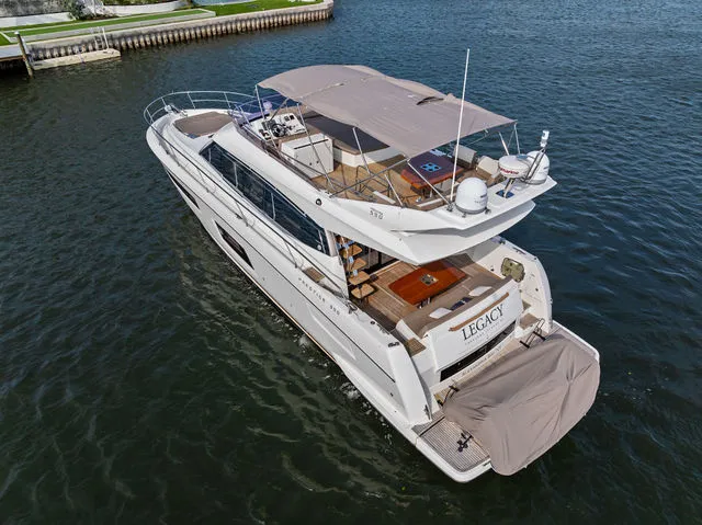 Slide: The Image of Prestige 550 2015 - 89