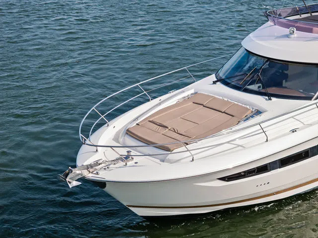 Slide: The Image of Prestige 550 2015 - 94