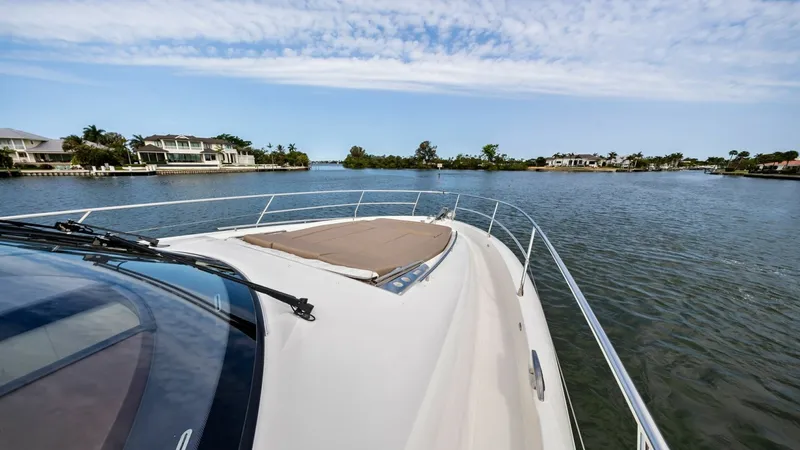 Slide: The Image of 2015 Prestige 550 'Legacy' - 6613508