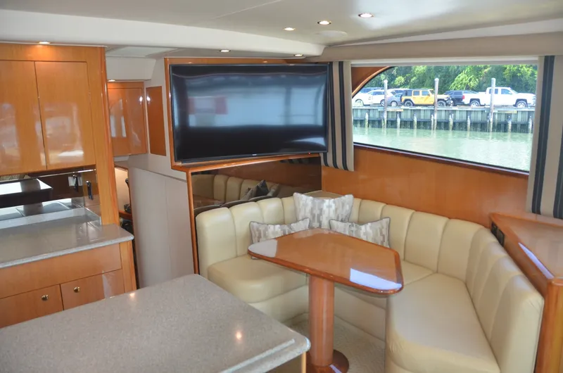 Slide: The Image of Viking 52 LET IT RAIN - Salon/Galley 2003 Viking 52 
LET IT RAIN - 6009177