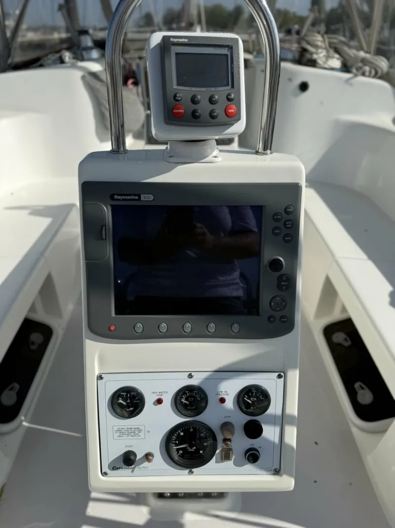 Slide: The Image of Catalina 40 2002 - 6045197