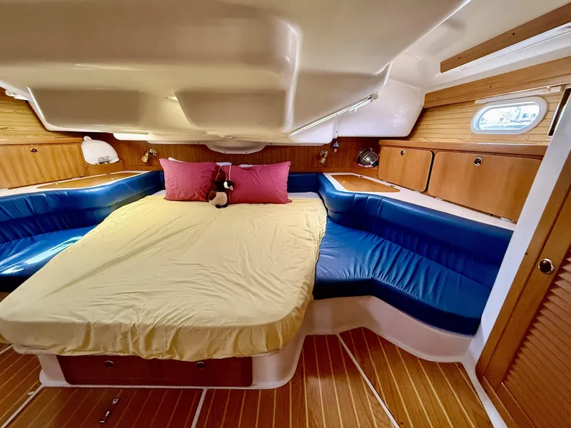 Slide: The Image of Catalina 40 2002 - 6045221