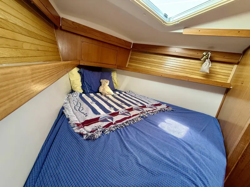 Slide: The Image of Catalina 40 2002 - 6045238