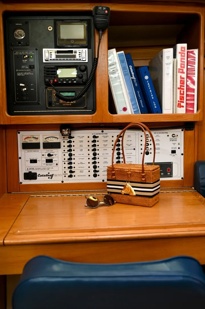 Slide: The Image of Catalina 40 2002 - 6008943