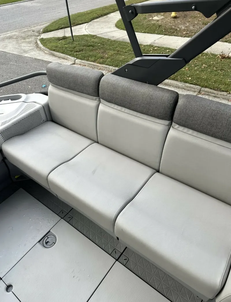 Slide: The Image of Bombardier BRP Queretaro 45PU 2023 - 6020788