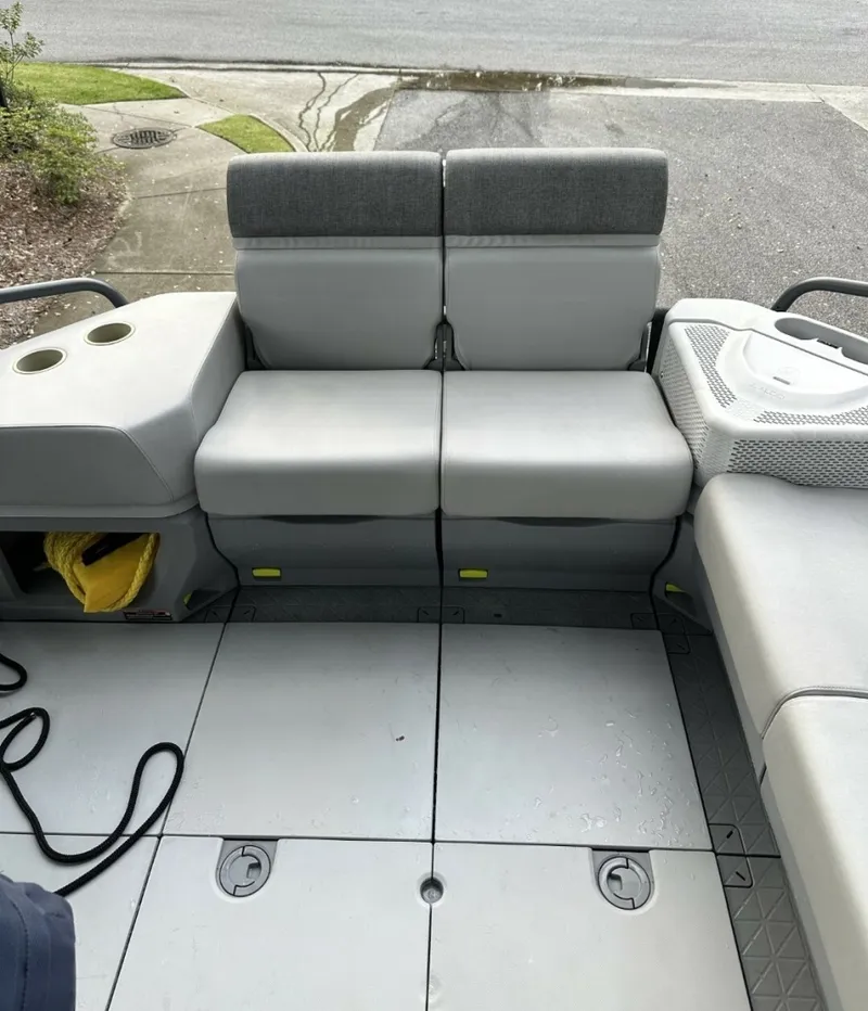 Slide: The Image of Bombardier BRP Queretaro 45PU 2023 - 6020787