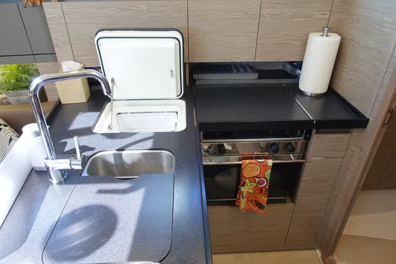 Slide: The Image of Hanse 348 2021 - 6009195