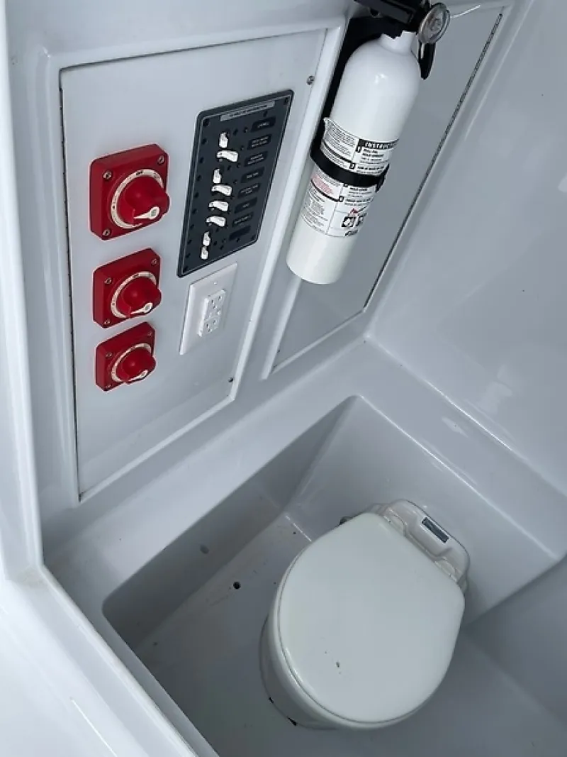 Slide: The Image of 0005623984 - 6009235