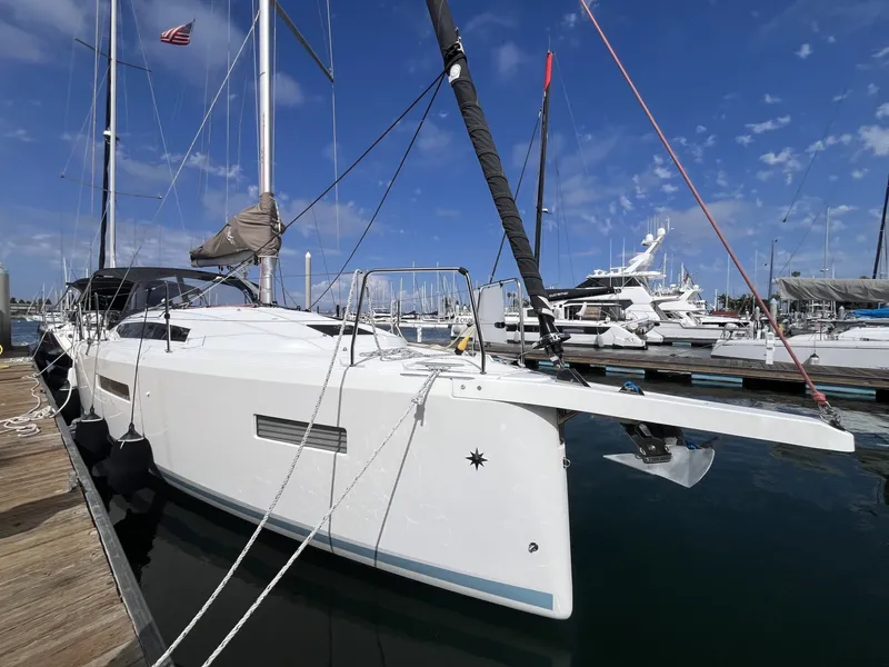 Slide: The Image of Jeanneau 380 PERFORMANCE 2023 - 6552753