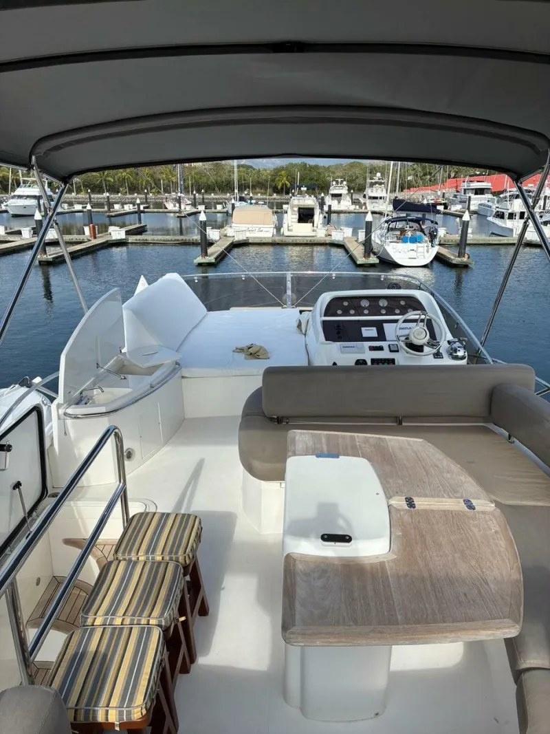 Slide: The Image of Sunseeker Manhattan 52 2010 - 6009456