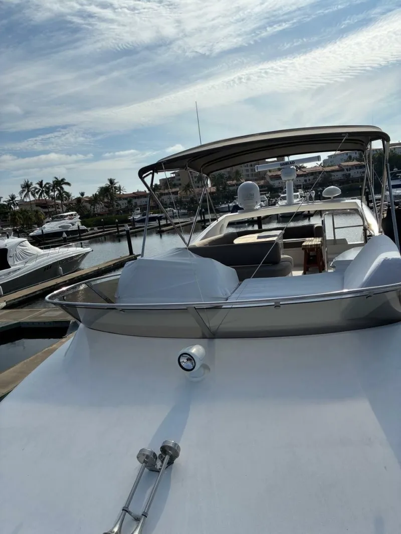 Slide: The Image of Sunseeker Manhattan 52 2010 - 6009458