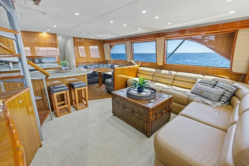 Slide: The Image of 2008 Viking 68 Skybridge "Liquid Apple" - 6050635