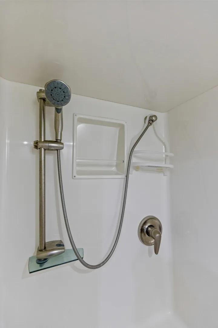 Slide: The Image of 2008 Viking 68 Skybridge "Liquid Apple" - 6050702