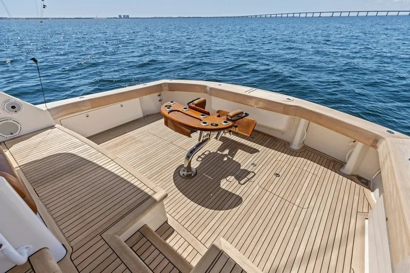 Slide: The Image of 2008 Viking 68 Skybridge "Liquid Apple" - 6050719