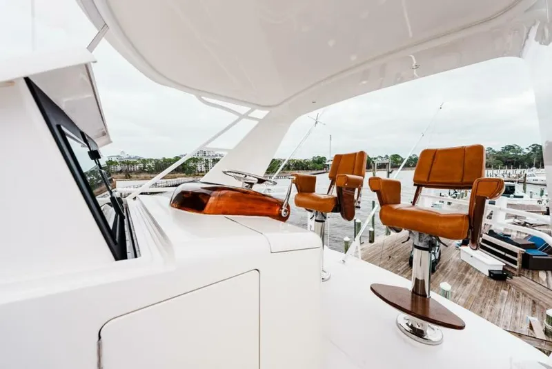 Slide: The Image of 2008 Viking 68 Skybridge LIQUID APPLE  Skybridge - 6009750