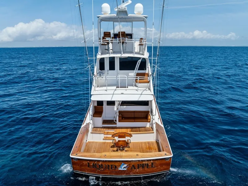 Slide: The Image of 2008 Viking 68 Skybridge "Liquid Apple" - 6050775