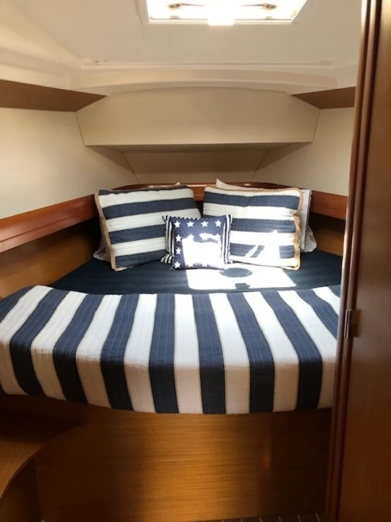 Slide: The Image of Jeanneau Sun Odyssey 42i 2007 - 6010452