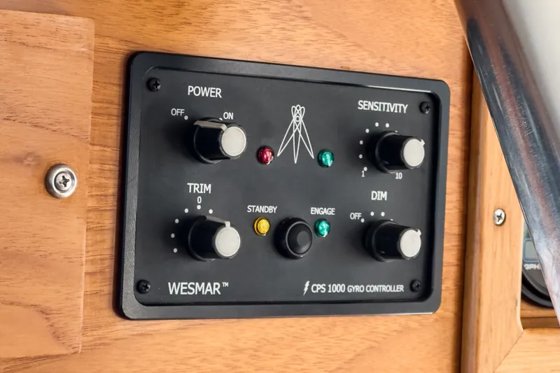 Slide: The Image of Grand Banks 47 motoryacht 1987 - 6035342