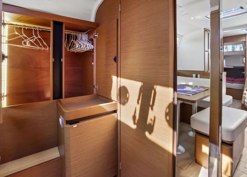 Slide: The Image of Jeanneau Sun Odyssey 440 2018 - 6010348