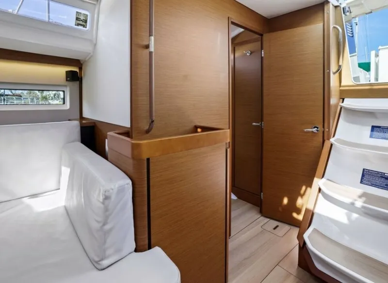 Slide: The Image of Jeanneau Sun Odyssey 440 2018 - 6010353