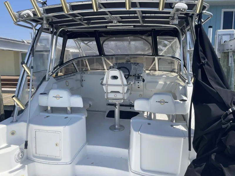 Slide: The Image of Fountain 33SFC 2006 - 6010910